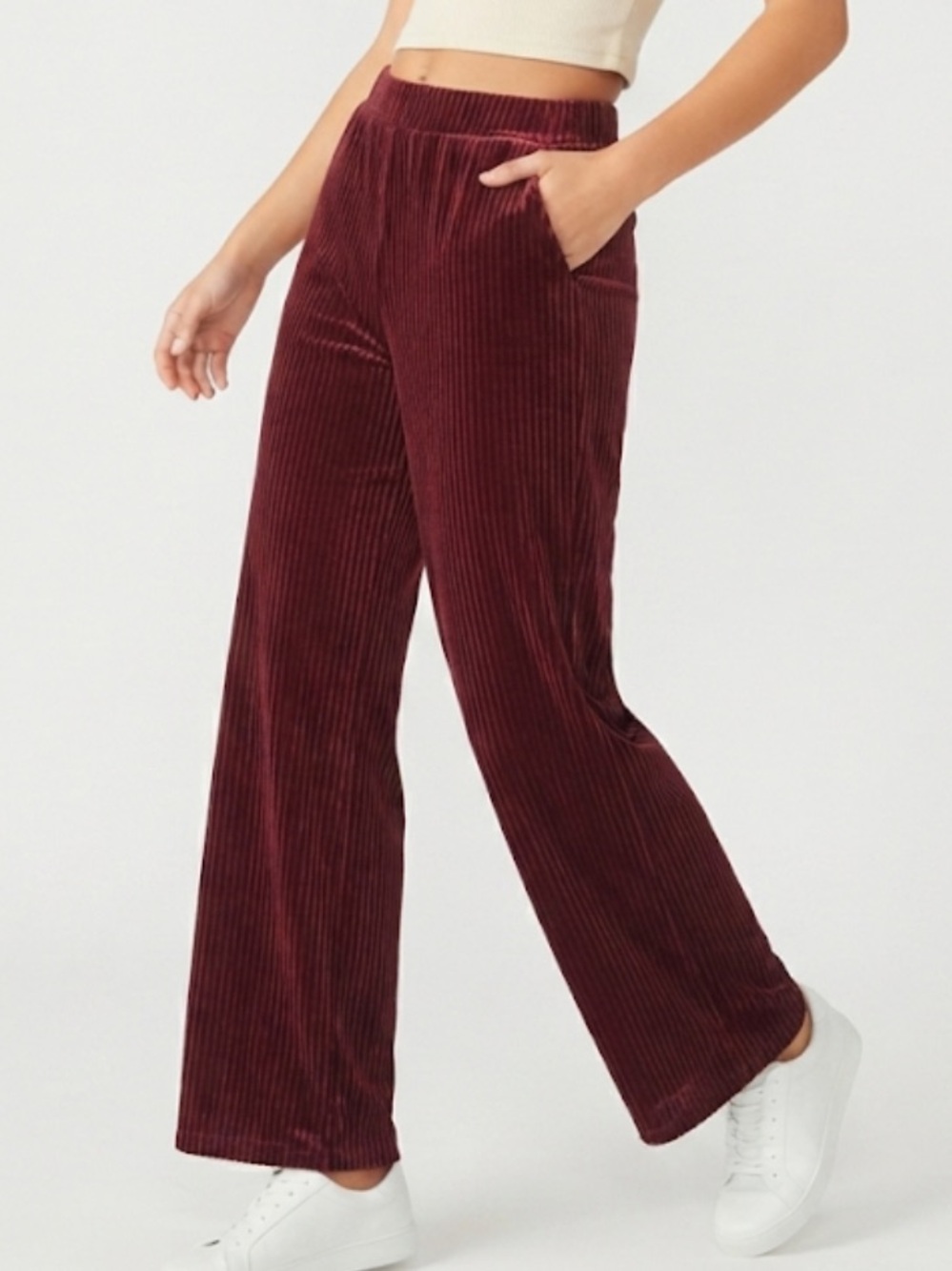 Women's Ribbed Corduroy Wide-Leg Pants in Burgundy - Size Large
